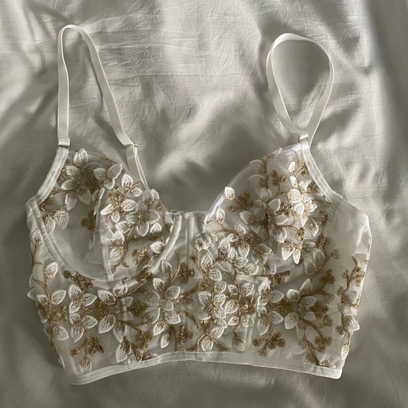Embroidered lace bustier top - Picture 1 of 2